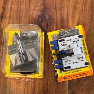 Bite Force Toy Set - Blue and White